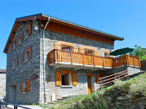 Chalet in Les Menuires Praranger with balcony